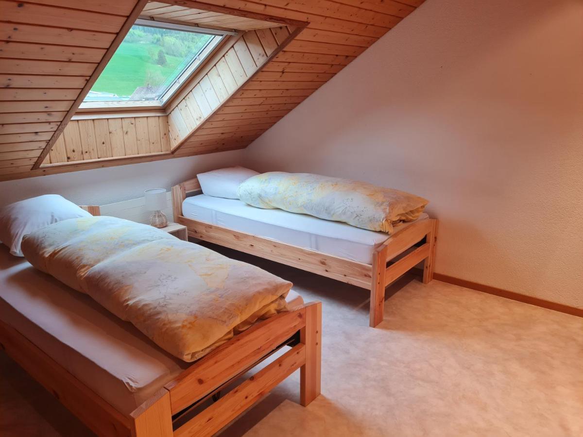 Dachwohnung In Welschenrohr Екстериор снимка