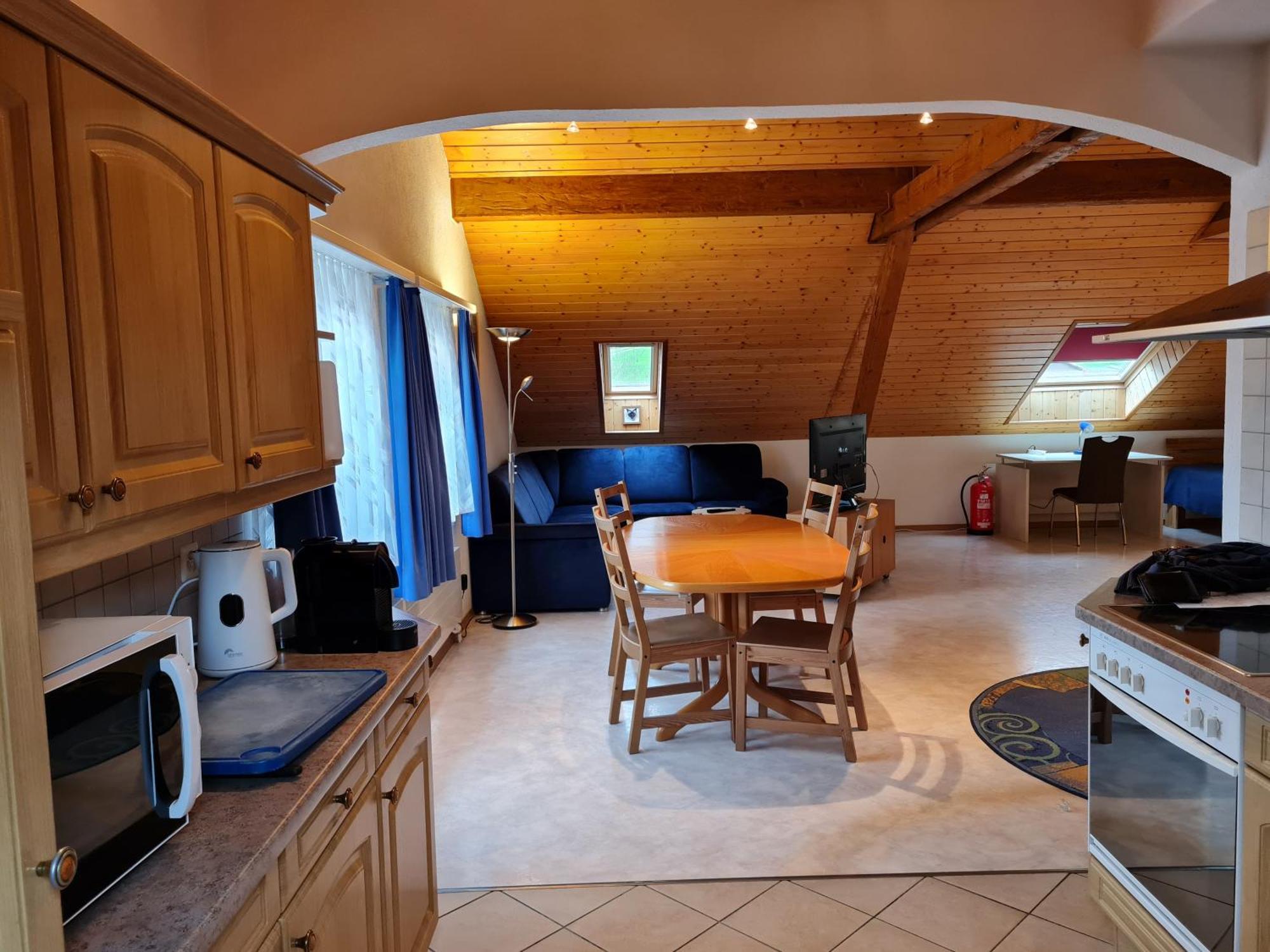 Dachwohnung In Welschenrohr Екстериор снимка